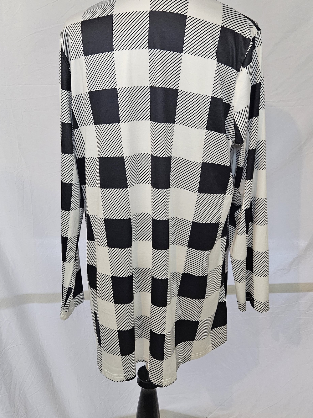 Black & White Buffalo Check Open Cardigan - Picture 3 of 8
